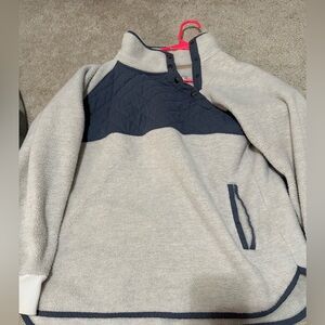 Cream and navy Abercrombie fleece